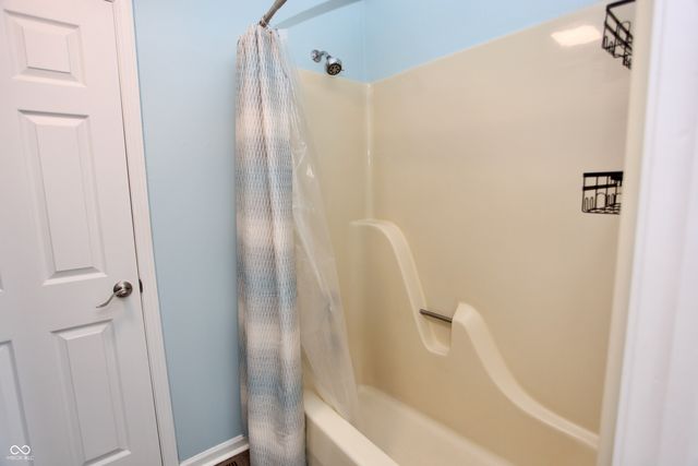 4106 Eagle Cove W Drive, Indianapolis, IN 46254