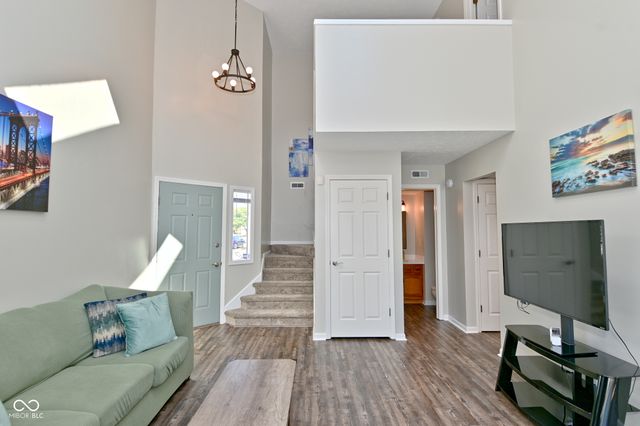 4106 Eagle Cove W Drive, Indianapolis, IN 46254