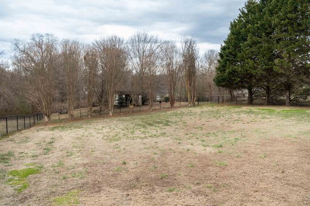 150 Parris Ridge Drive, Boiling Springs, SC 29316