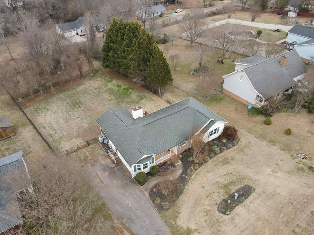 150 Parris Ridge Drive, Boiling Springs, SC 29316