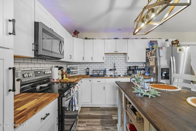 736 Mount Hermon Church Road, Elizabeth City, NC 27909