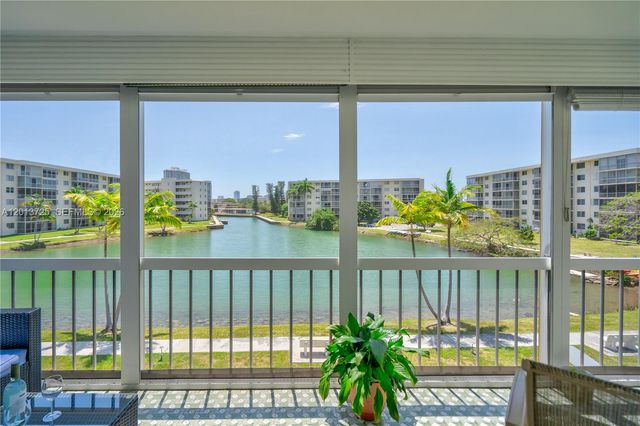 2851 Leonard Drive J306, Aventura, FL 33160