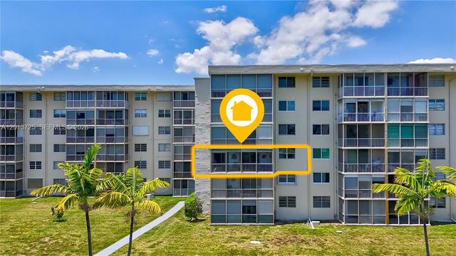 2851 Leonard Drive J306, Aventura, FL 33160