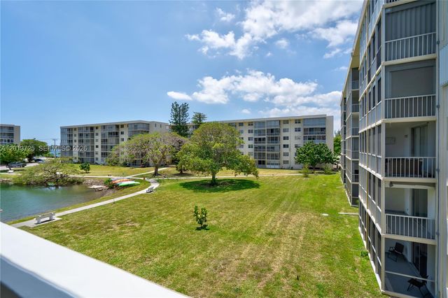 2851 Leonard Drive J306, Aventura, FL 33160