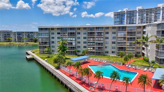 2851 Leonard Drive J306, Aventura, FL 33160