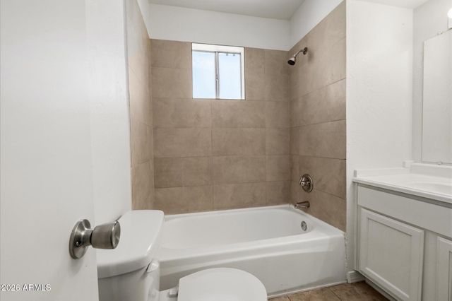 4615 N 39TH Avenue 19, Phoenix, AZ 85019