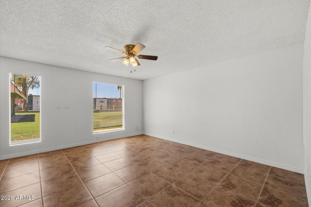 4615 N 39TH Avenue 19, Phoenix, AZ 85019