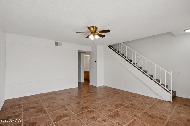4615 N 39TH Avenue 19, Phoenix, AZ 85019