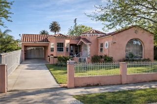 2032 W 77th St, Los Angeles, CA 90047