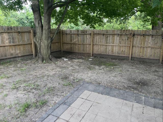 516 Riverside DRIVE, Fort Atkinson, WI 53538