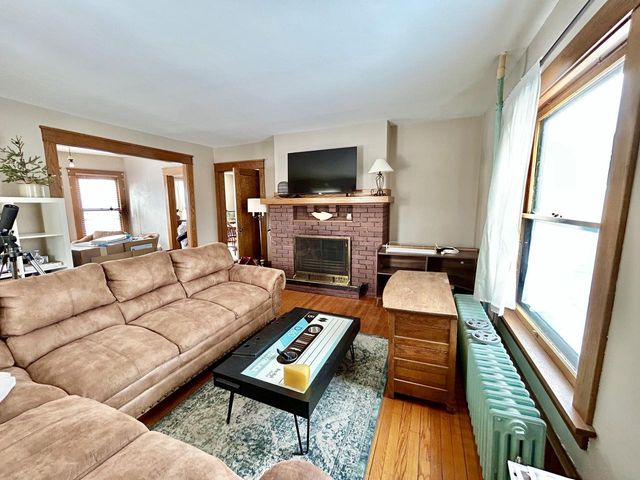 516 Riverside DRIVE, Fort Atkinson, WI 53538