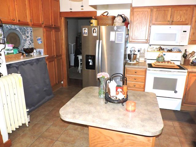 516 Riverside DRIVE, Fort Atkinson, WI 53538