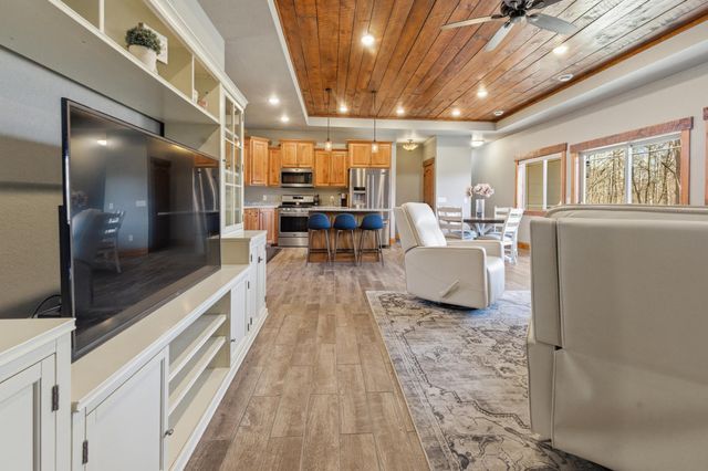 8393 Flower Trail, Breezy Point, MN 56472