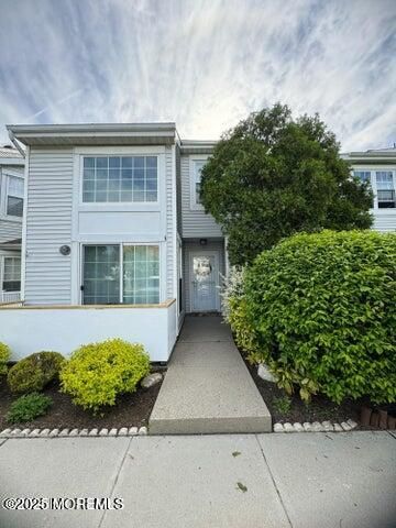 16 Gerard Place, Sayreville, NJ 08859