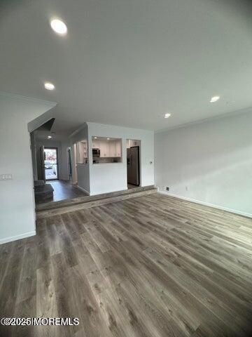 16 Gerard Place, Sayreville, NJ 08859