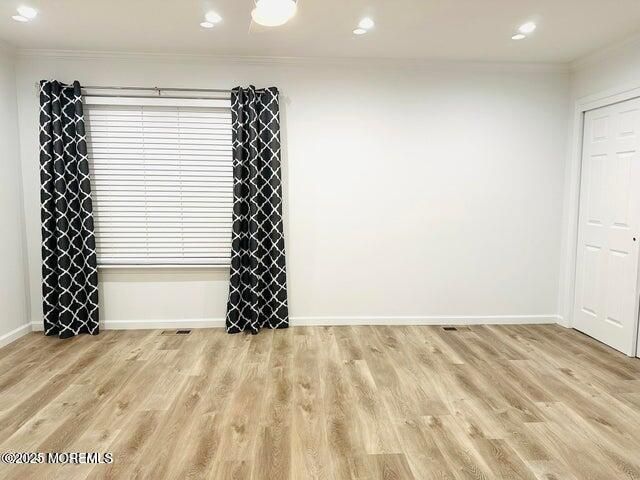 16 Gerard Place, Sayreville, NJ 08859