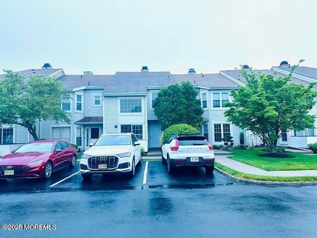 16 Gerard Place, Sayreville, NJ 08859