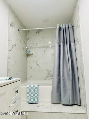 16 Gerard Place, Sayreville, NJ 08859