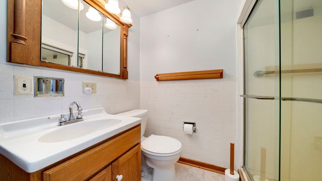 8540 Manchester Road, Capron, IL 61012