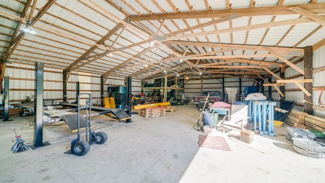 8540 Manchester Road, Capron, IL 61012