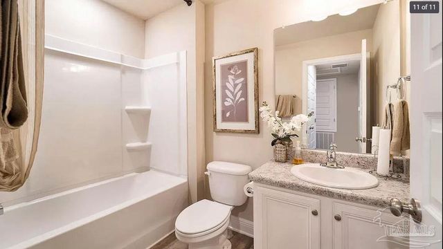 6012 Royal Port Ct, Pensacola, FL 32526