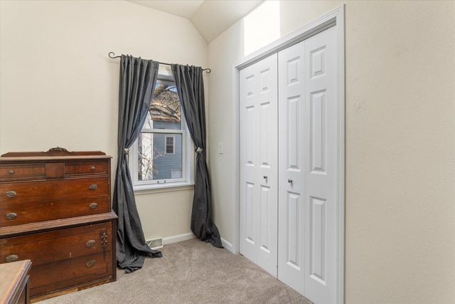 1751 N Franklin PLACE, Milwaukee, WI 53202