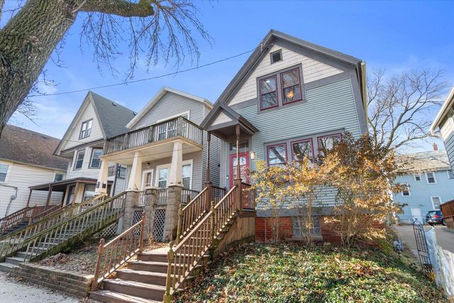 1751 N Franklin PLACE, Milwaukee, WI 53202