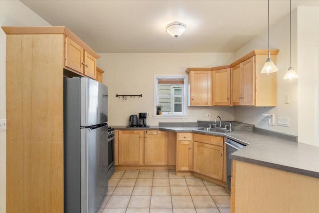 1751 N Franklin PLACE, Milwaukee, WI 53202