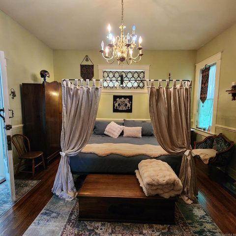 1198 Perry Street, Helena, AR 72342
