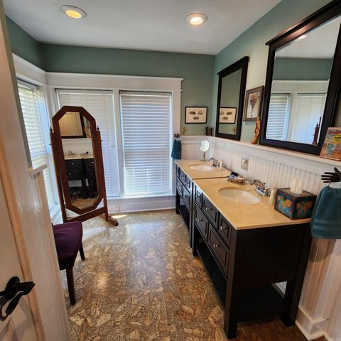 1198 Perry Street, Helena, AR 72342