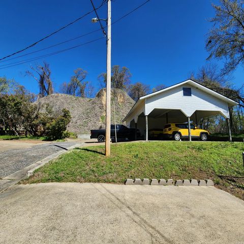 1198 Perry Street, Helena, AR 72342