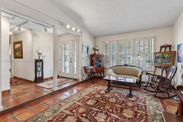 10230 SW 130th Ave, Miami, FL 33186