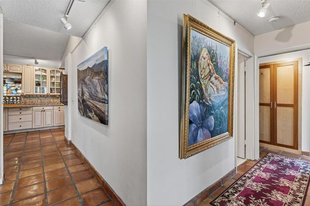 10230 SW 130th Ave, Miami, FL 33186