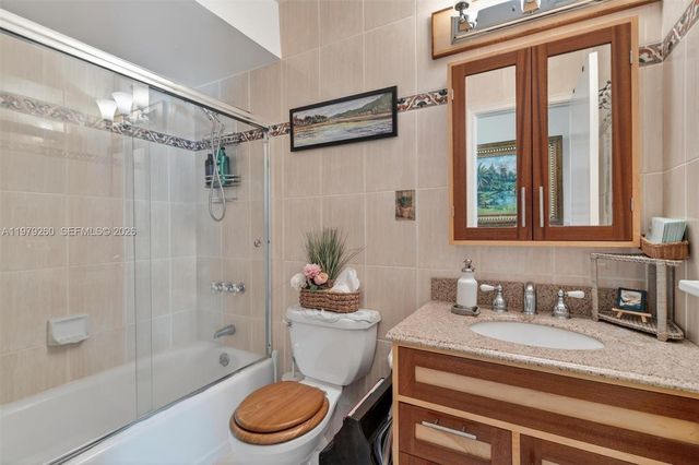 10230 SW 130th Ave, Miami, FL 33186