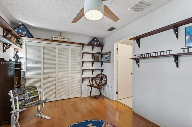 10230 SW 130th Ave, Miami, FL 33186