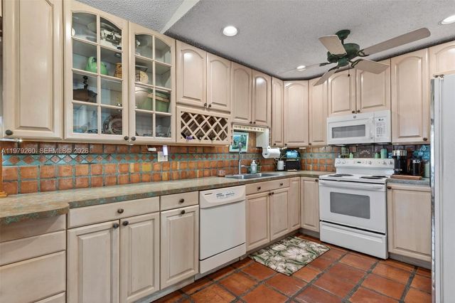 10230 SW 130th Ave, Miami, FL 33186