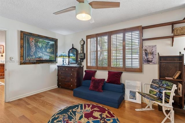 10230 SW 130th Ave, Miami, FL 33186