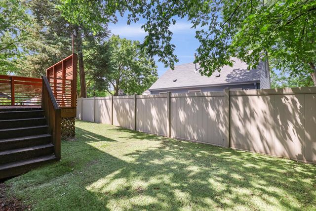 2116 2nd Avenue N, Minneapolis, MN 55405
