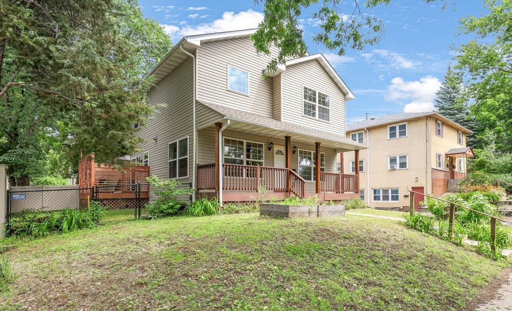 2116 2nd Avenue N, Minneapolis, MN 55405 — photo 2