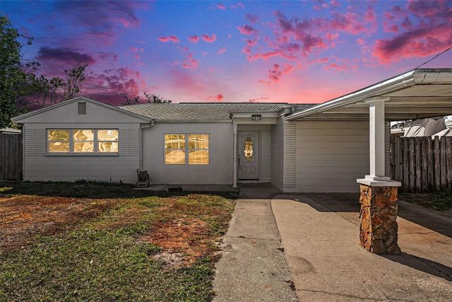 2910 W BURKE STREET, Tampa, FL 33614