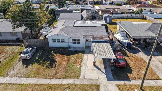 2910 W BURKE STREET, Tampa, FL 33614