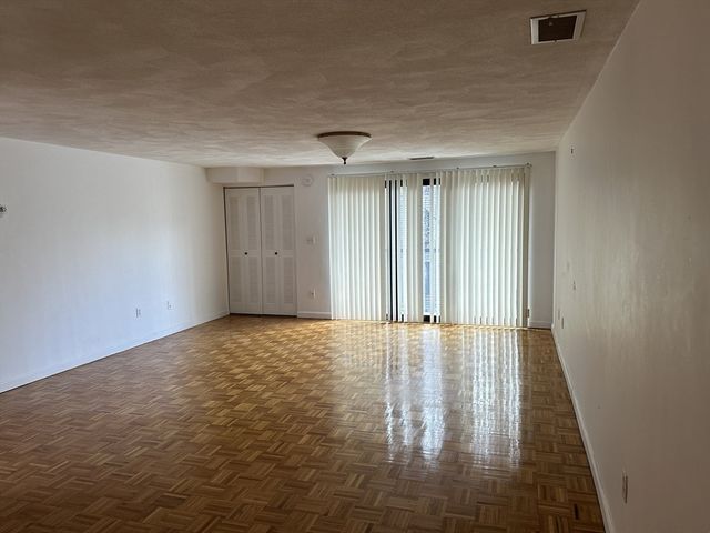 1600 Massachusetts Ave 308, Cambridge, MA 02138