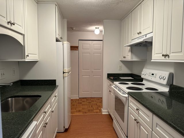 1600 Massachusetts Ave 308, Cambridge, MA 02138