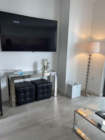 55 SW 9th St 2307, Miami, FL 33130