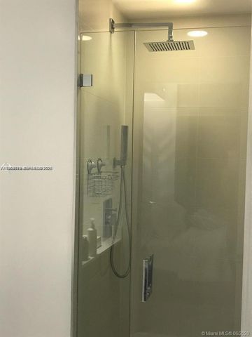 55 SW 9th St 2307, Miami, FL 33130