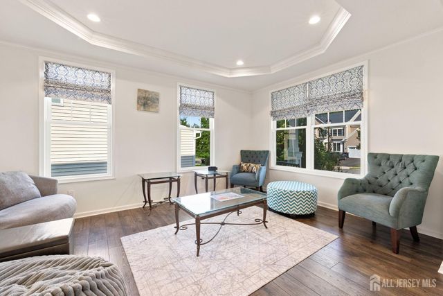1 cairnes Lane, East Brunswick, NJ 08816