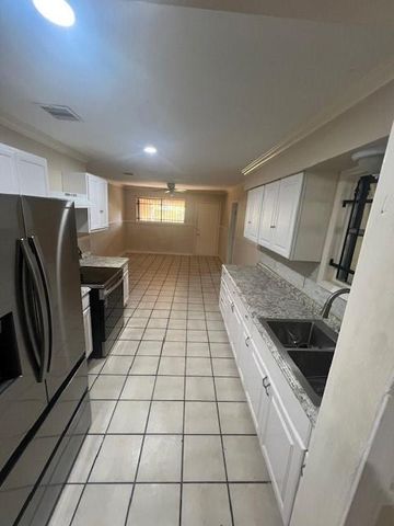 6622 Hartwick Road, Houston, TX 77016