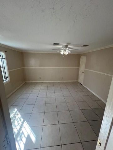6622 Hartwick Road, Houston, TX 77016