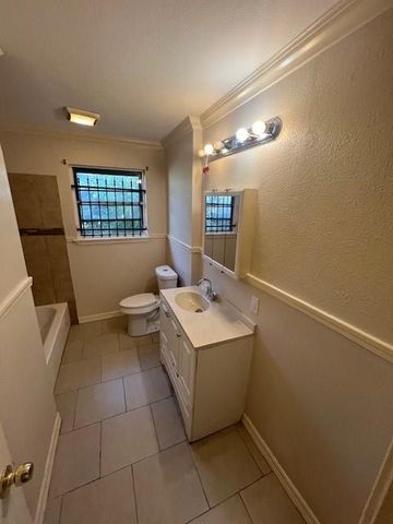 6622 Hartwick Road, Houston, TX 77016