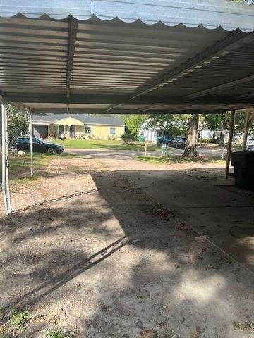 6622 Hartwick Road, Houston, TX 77016